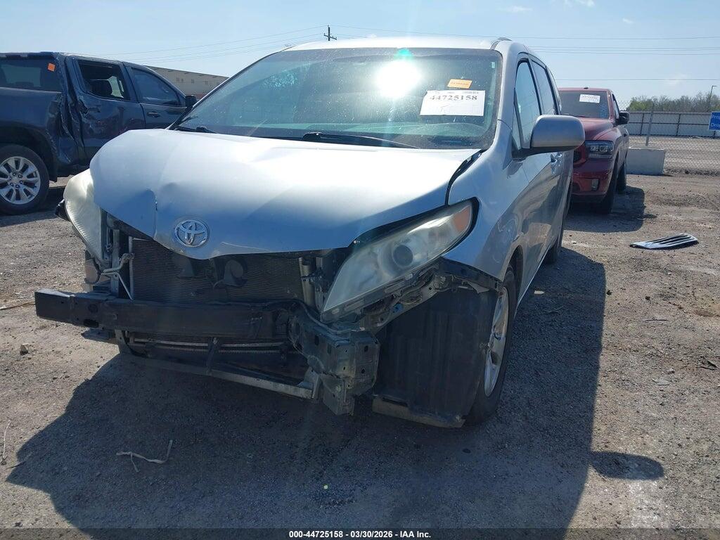 5TDKK3DC9FS599916 2015 TOYOTA SIENNA photo no. 6