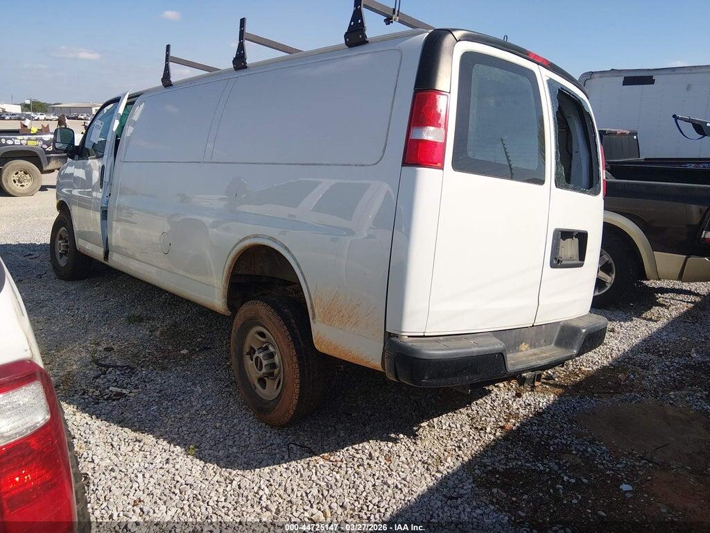 1GTW7BFG3K1323722 2019 GMC SAVANA 2500 photo no. 3