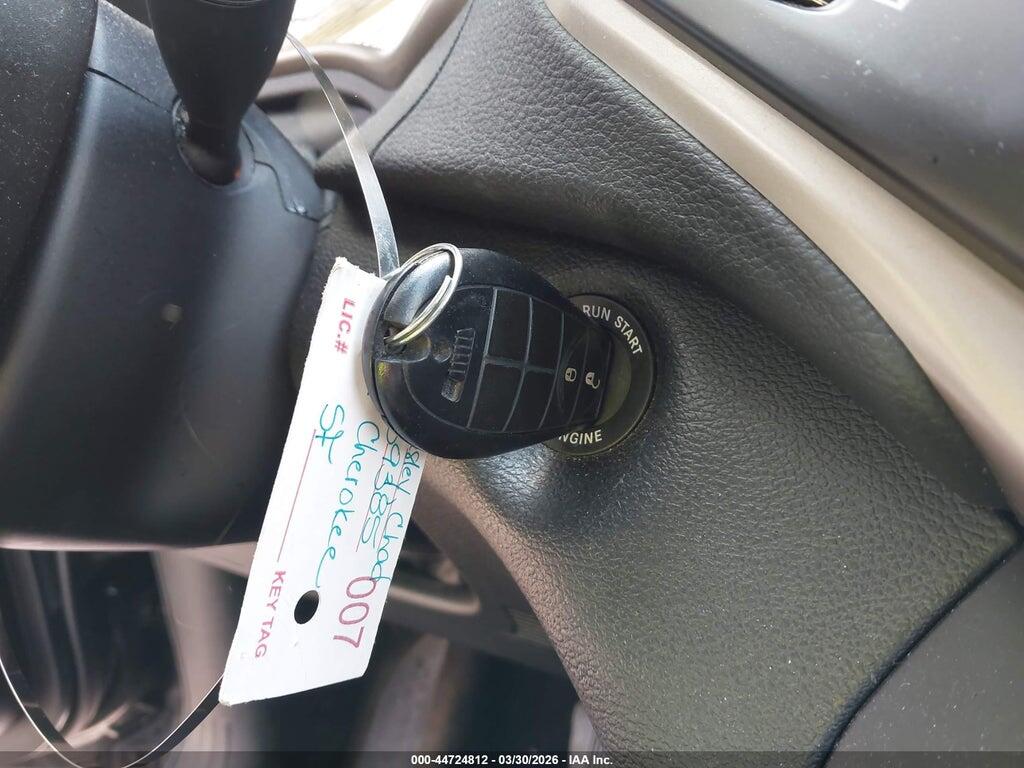 1C4PJLAB6GW222532 2016 JEEP CHEROKEE photo no. 11