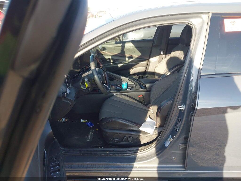 KMHLR4AF9PU589822 2023 HYUNDAI ELANTRA photo no. 12