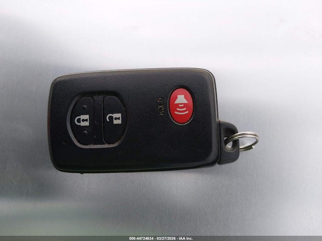 JTDZN3EU7C3098355 2012 TOYOTA PRIUS V photo no. 11