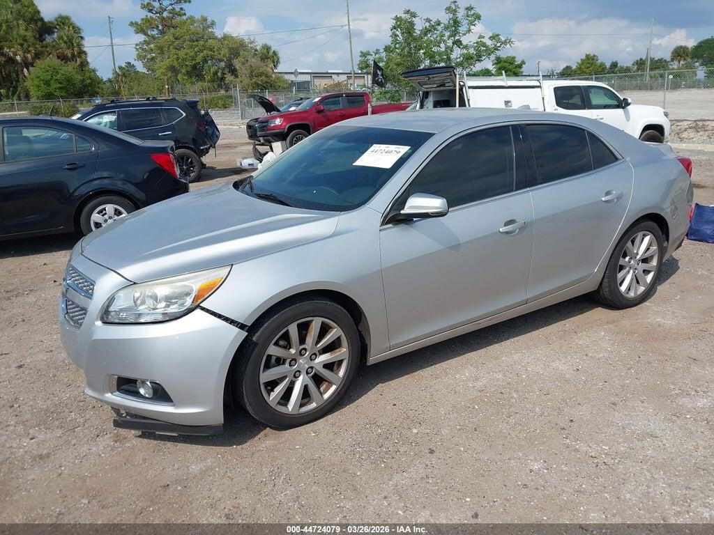 1G11E5SA5DF269096 2013 CHEVROLET MALIBU photo no. 2