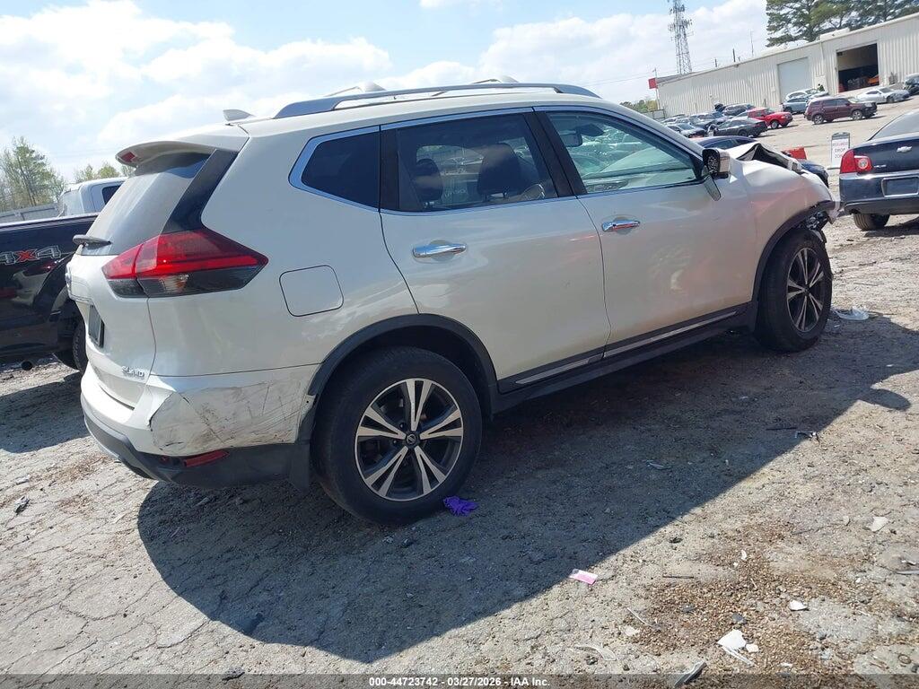 JN8AT2MV1HW258571 2017 NISSAN ROGUE photo no. 4
