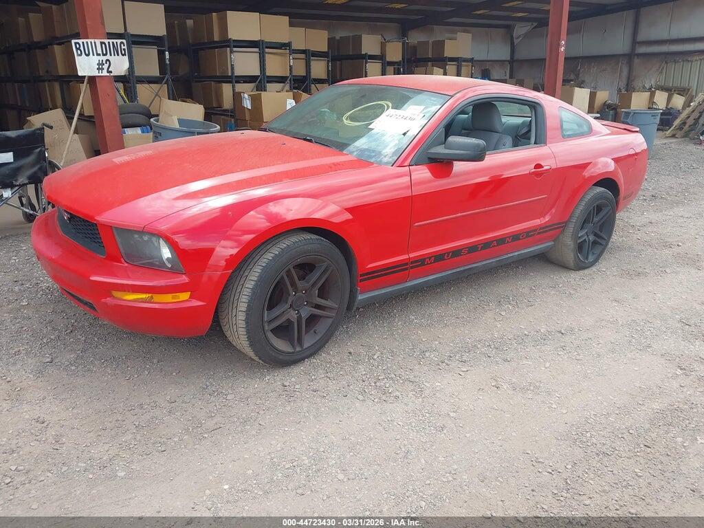 1ZVHT80N585200775 2008 FORD MUSTANG photo no. 2