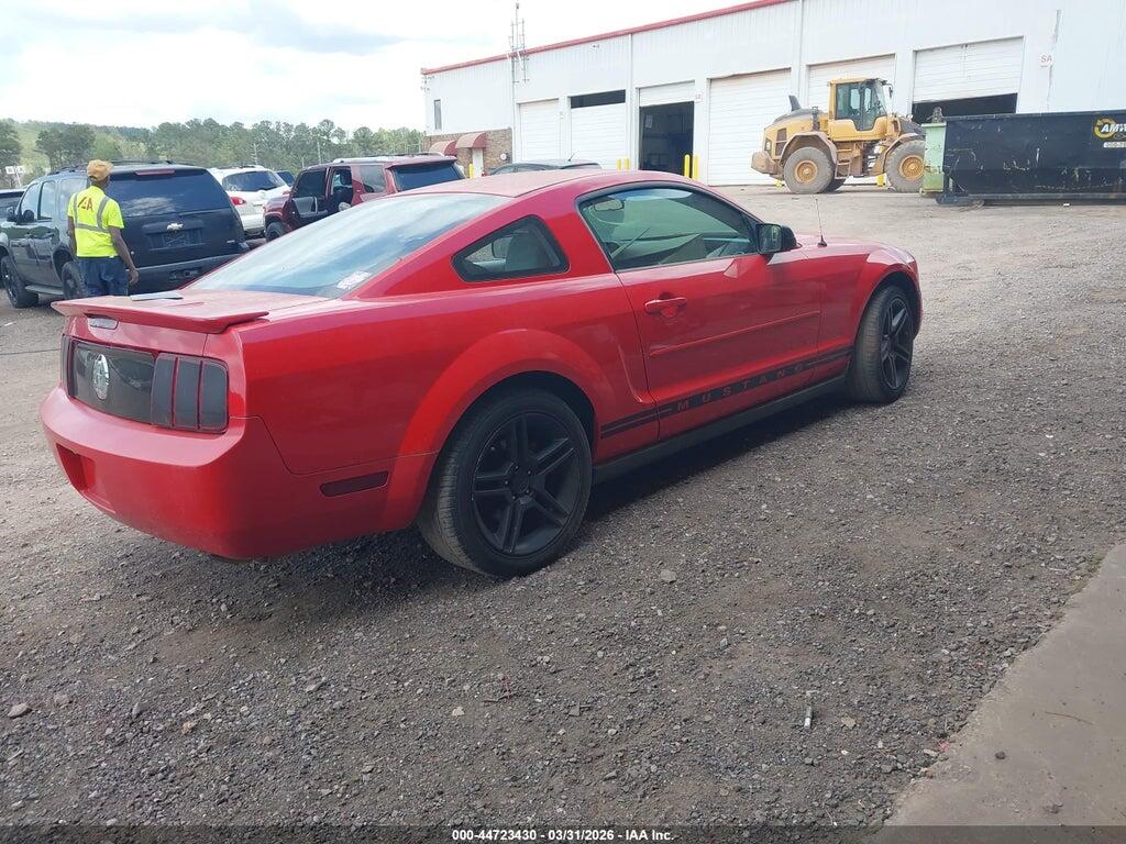 1ZVHT80N585200775 2008 FORD MUSTANG photo no. 4