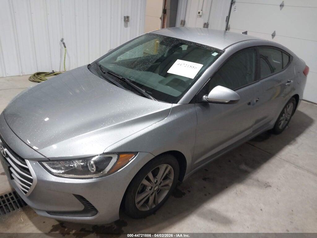 5NPD84LF3HH103526 2017 HYUNDAI ELANTRA photo no. 2