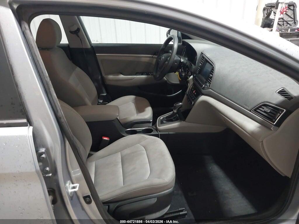 5NPD84LF3HH103526 2017 HYUNDAI ELANTRA photo no. 5