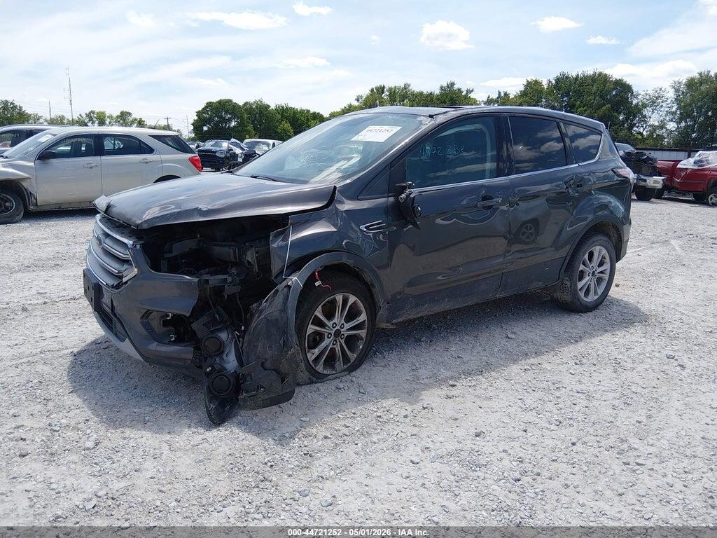 1FMCU9G98HUB16332 2017 FORD ESCAPE photo no. 2