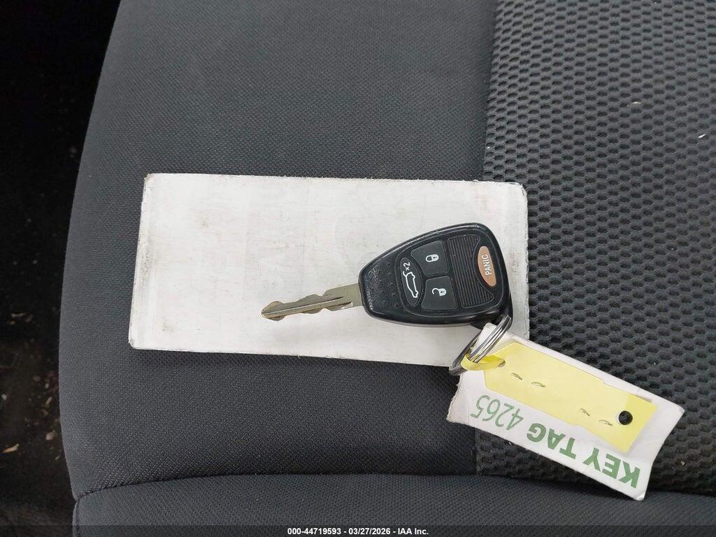 1C3CC4FB9AN173593 2010 CHRYSLER SEBRING photo no. 11