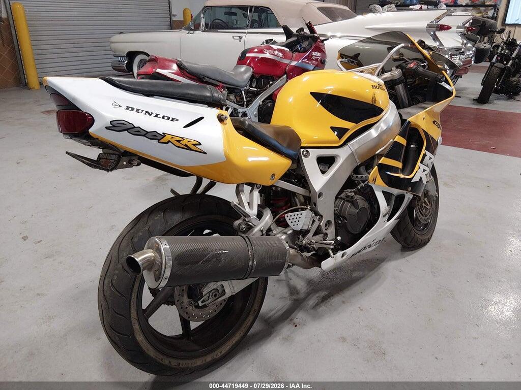 JH2SC281XPM100349 1993 HONDA CBR900 photo no. 4