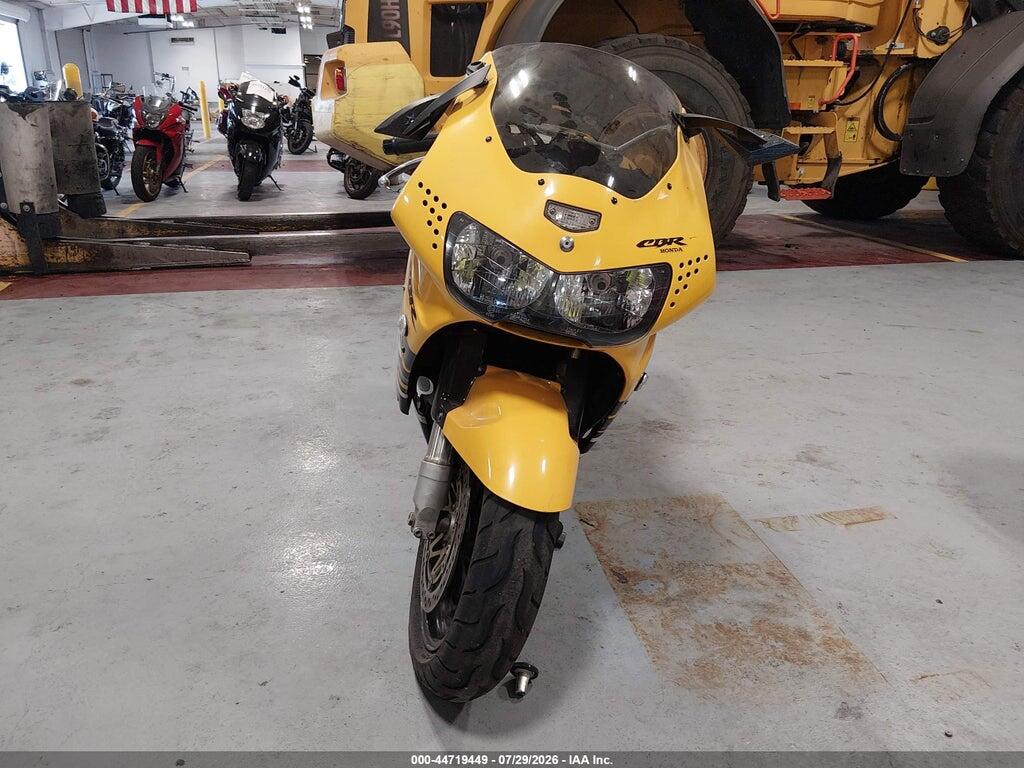 JH2SC281XPM100349 1993 HONDA CBR900 photo no. 5