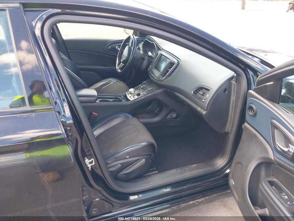 1C3CCCBB7FN558139 2015 CHRYSLER 200 photo no. 5