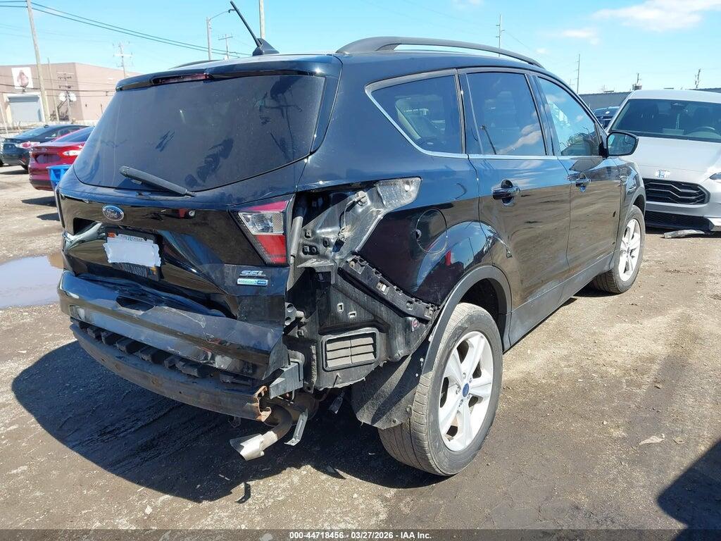 1FMCU9HD1JUA38274 2018 FORD ESCAPE photo no. 4
