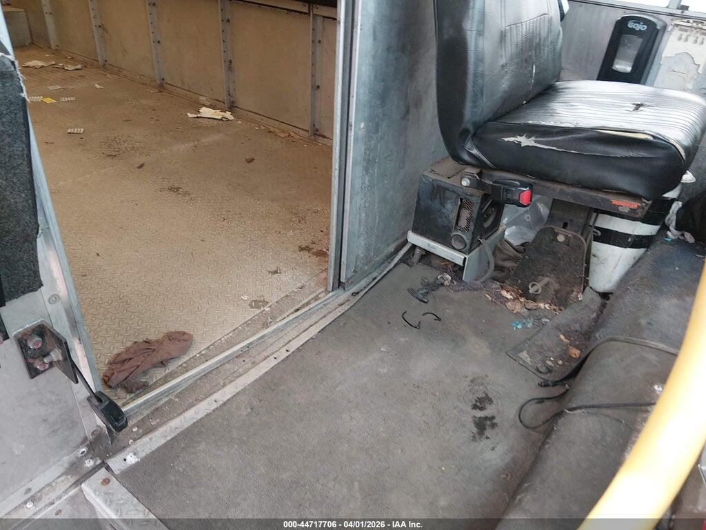 1F66F5KY5F0A04341 2015 FORD F-59 COMMERCIAL STRIPPED photo no. 7