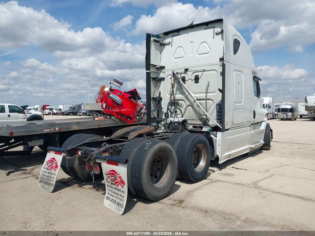 3AKJGLD54FSGD8665 2015 FREIGHTLINER CASCADIA 125 photo no. 4