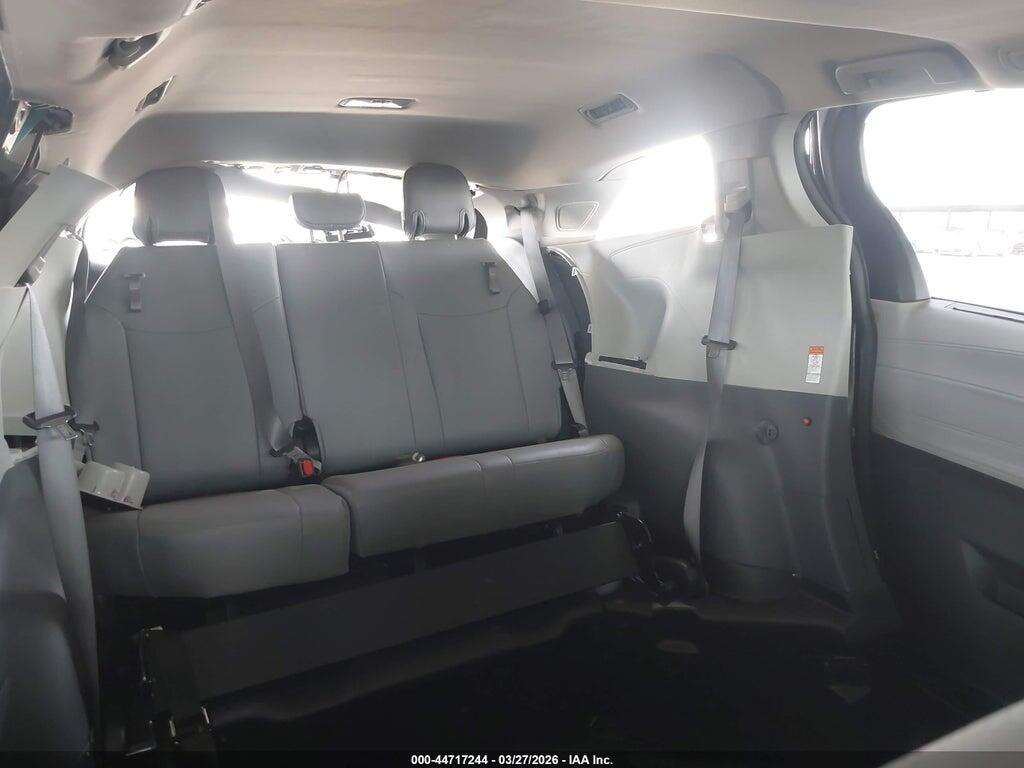 5TDJRKEC0RS206602 2024 TOYOTA SIENNA photo no. 8