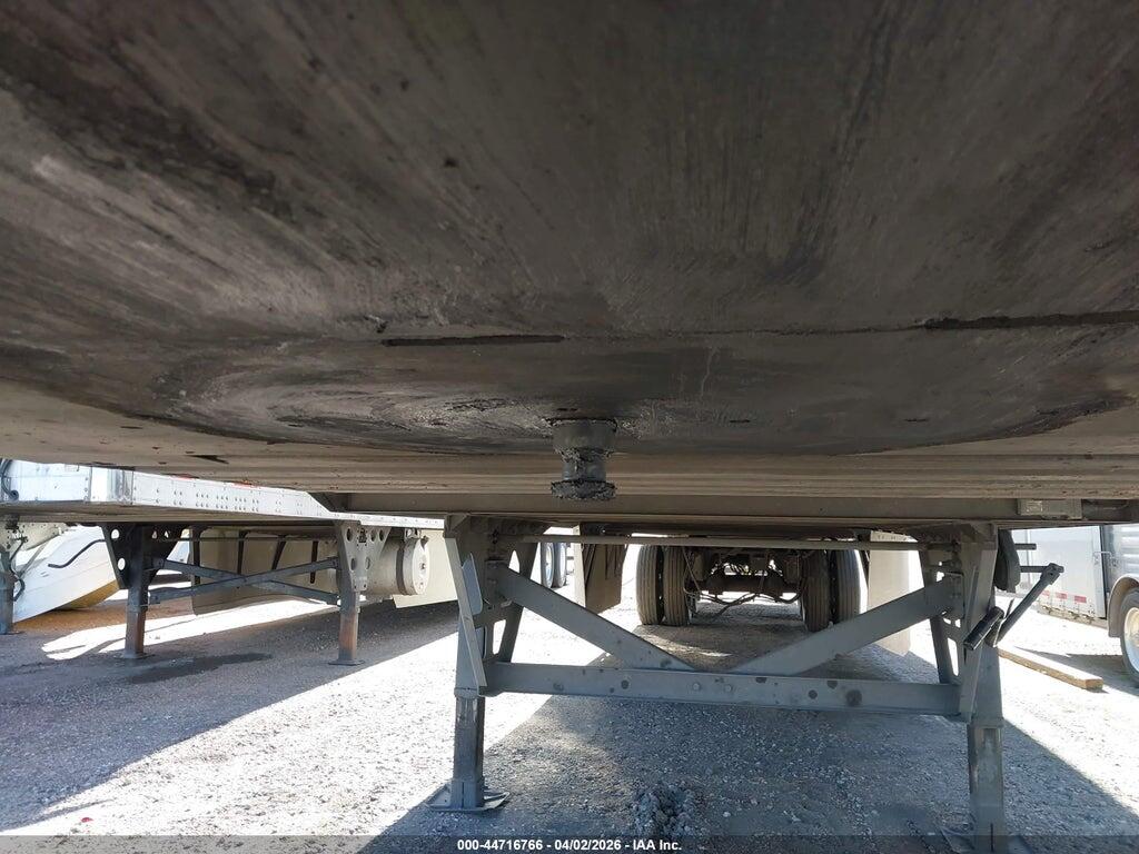 5V8VC5322NT206110 2022 VANGUARD NATIONAL SEMI TRAILER photo no. 10