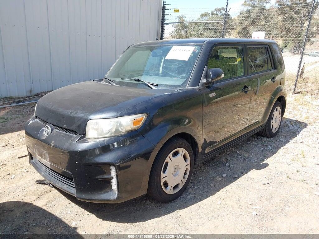 JTLZE4FE3DJ034747 2013 SCION XB photo no. 2