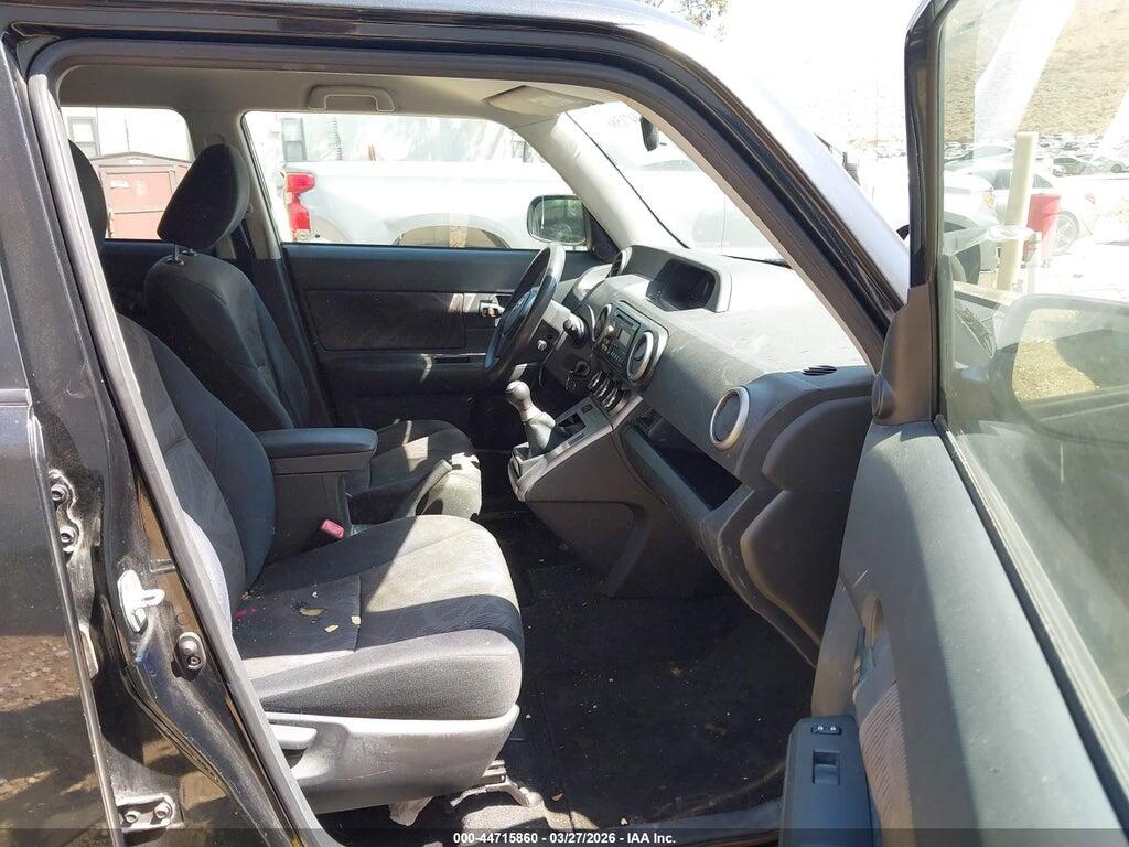 JTLZE4FE3DJ034747 2013 SCION XB photo no. 5