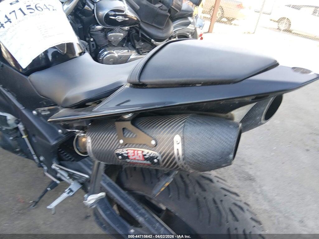 JYARN23E0BA011102 2011 YAMAHA YZFR1 photo no. 12