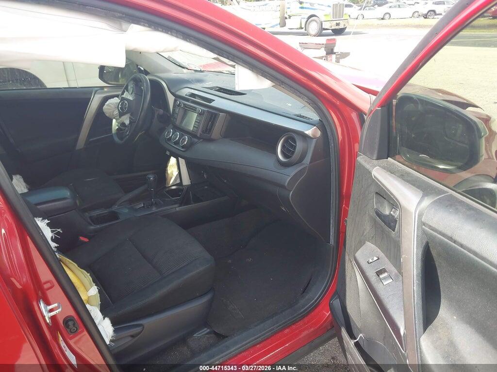 JTMZFREVXHJ120327 2017 TOYOTA RAV4 photo no. 5