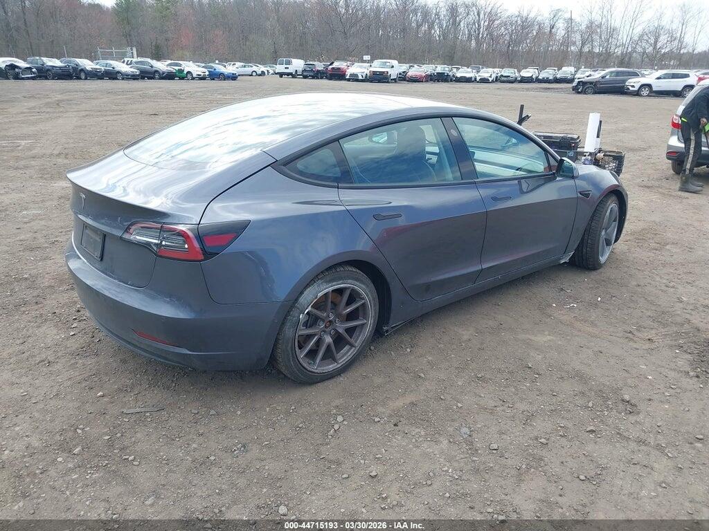 5YJ3E1EAXNF111993 2022 TESLA MODEL 3 photo no. 4