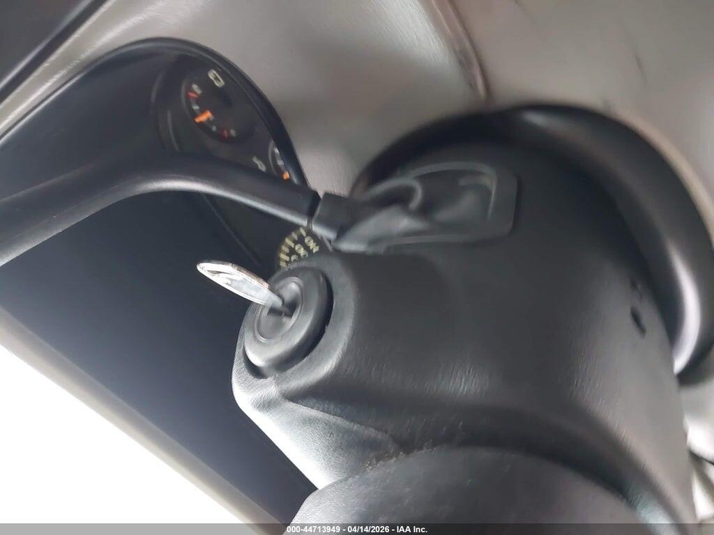 2GCEC13T261224165 2006 CHEVROLET SILVERADO 1500 photo no. 11