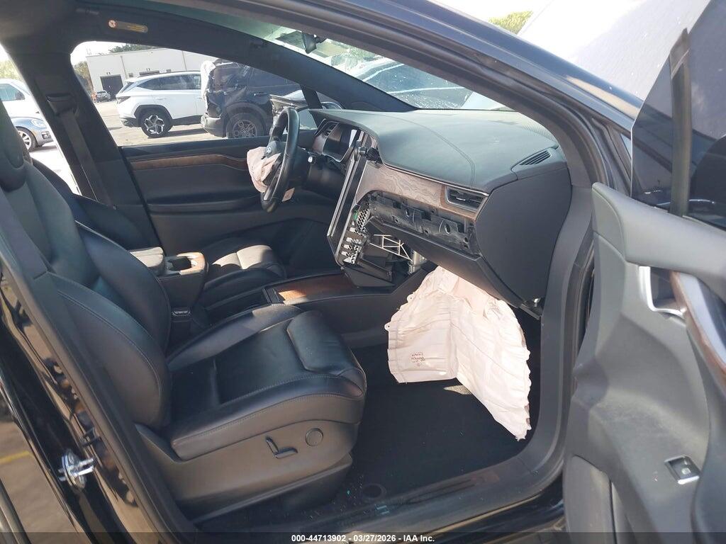 5YJXCBE29JF128607 2018 TESLA MODEL X photo no. 5