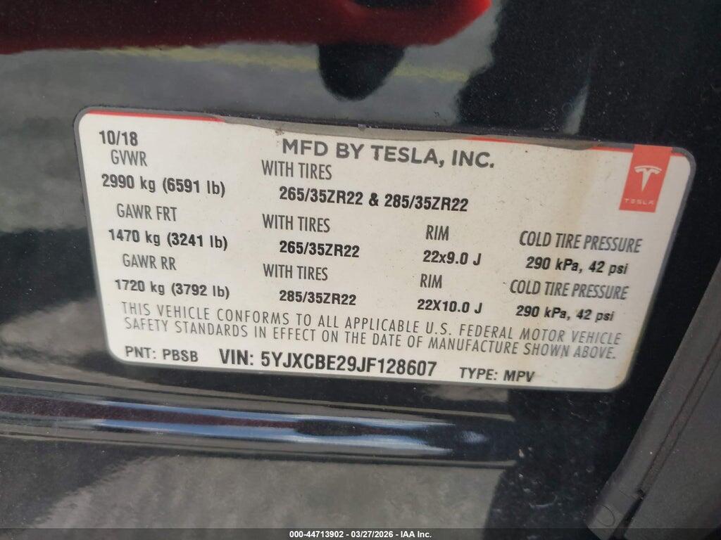 5YJXCBE29JF128607 2018 TESLA MODEL X photo no. 9