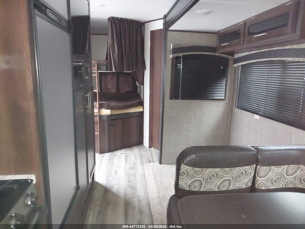 1UJBJ0BR1K1TD0109 2019 JAYCO TRAVEL TRAILER photo no. 8