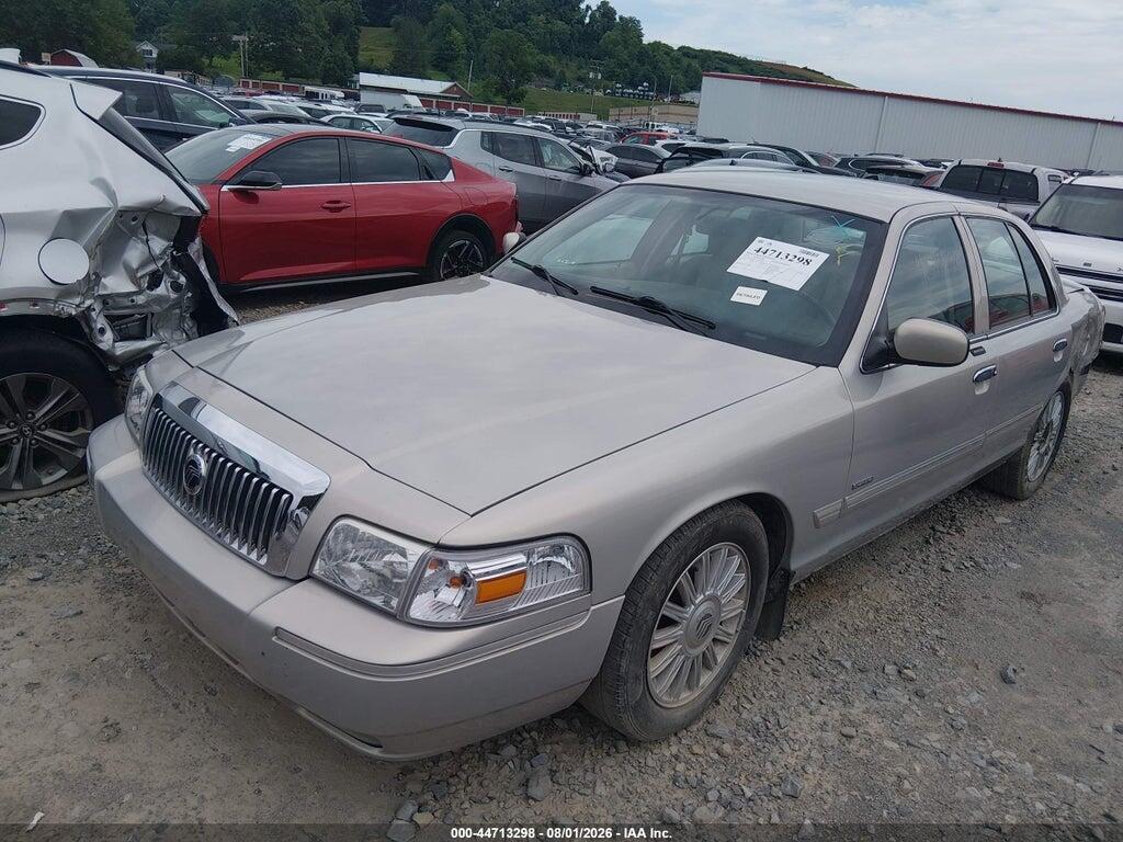 2MEBM7FV1AX633438 2010 MERCURY GRAND MARQUIS photo no. 2