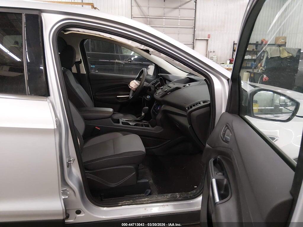 1FMCU9GD5HUE89381 2017 FORD ESCAPE photo no. 5