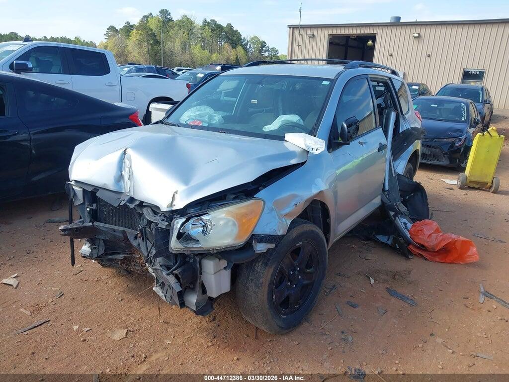 2T3ZF4DV3BW080878 2011 TOYOTA RAV4 photo no. 2