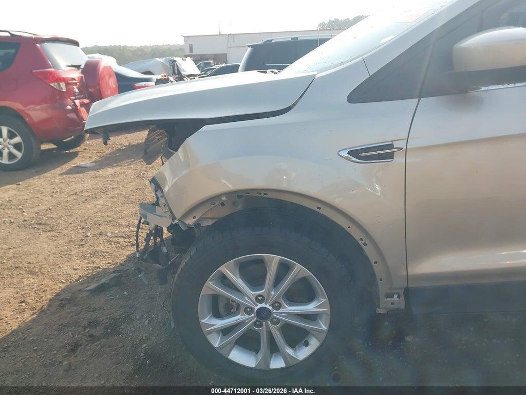 1FMCU9HD8JUA63107 2018 FORD ESCAPE photo no. 6