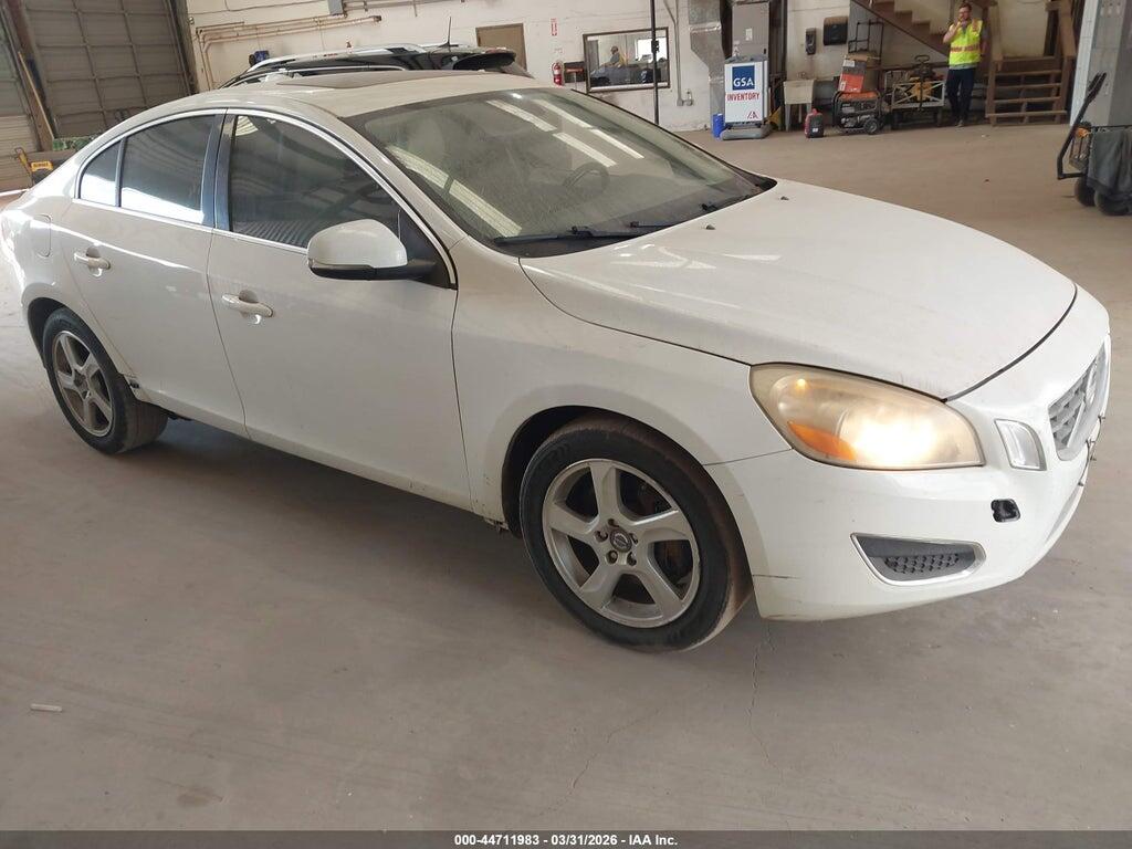 YV1622FS3C2039774 2012 VOLVO S60 photo no. 1