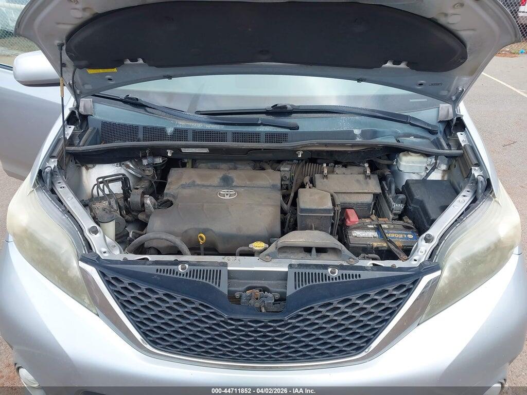 5TDXK3DC4BS105400 2011 TOYOTA SIENNA photo no. 10