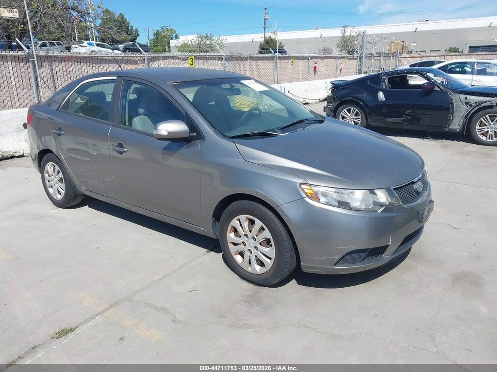 KNAFU4A24A5238974 2010 KIA FORTE photo no. 1