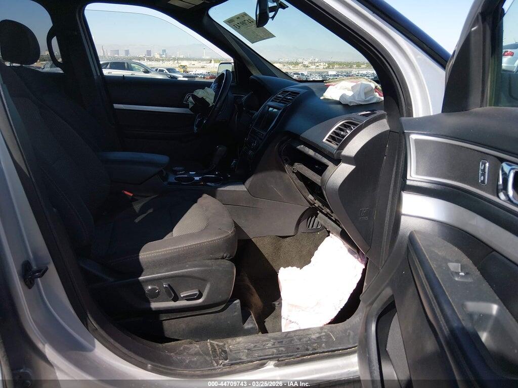 1FM5K8D8XHGD04367 2017 FORD EXPLORER photo no. 5