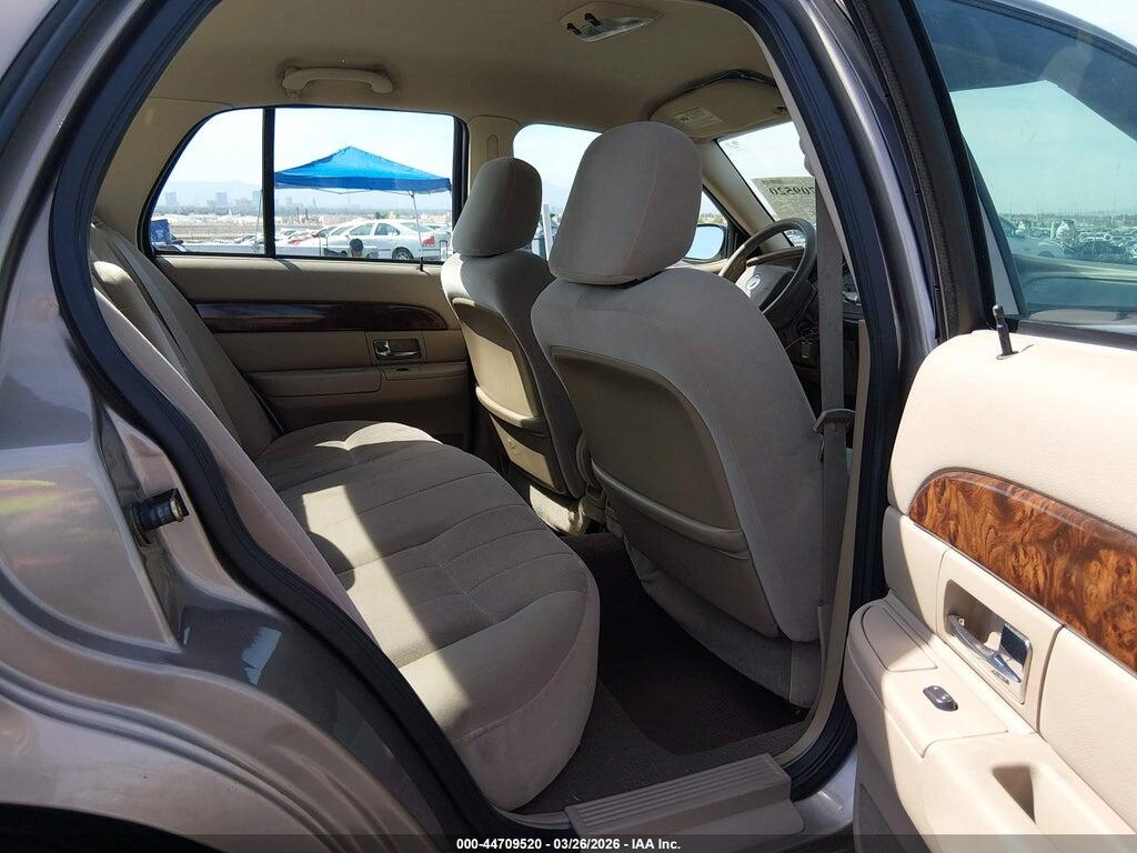 2MEFM74W05X670421 2005 MERCURY GRAND MARQUIS photo no. 8