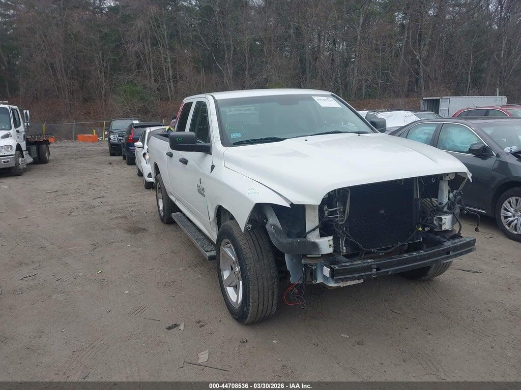 1C6RR7FG7JS209940 2018 RAM 1500 photo no. 1