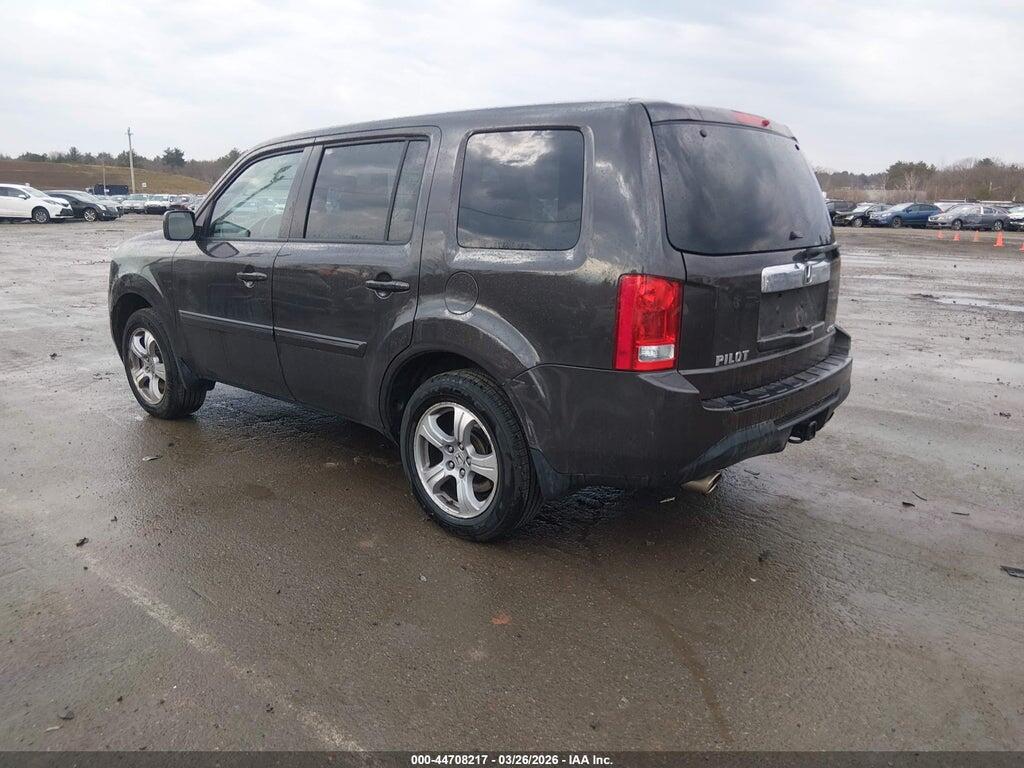 5FNYF4H55DB010233 2013 HONDA PILOT photo no. 3