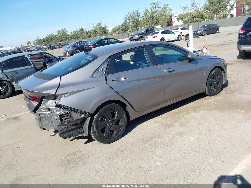 KMHLS4AG6MU210946 2021 HYUNDAI ELANTRA photo no. 4