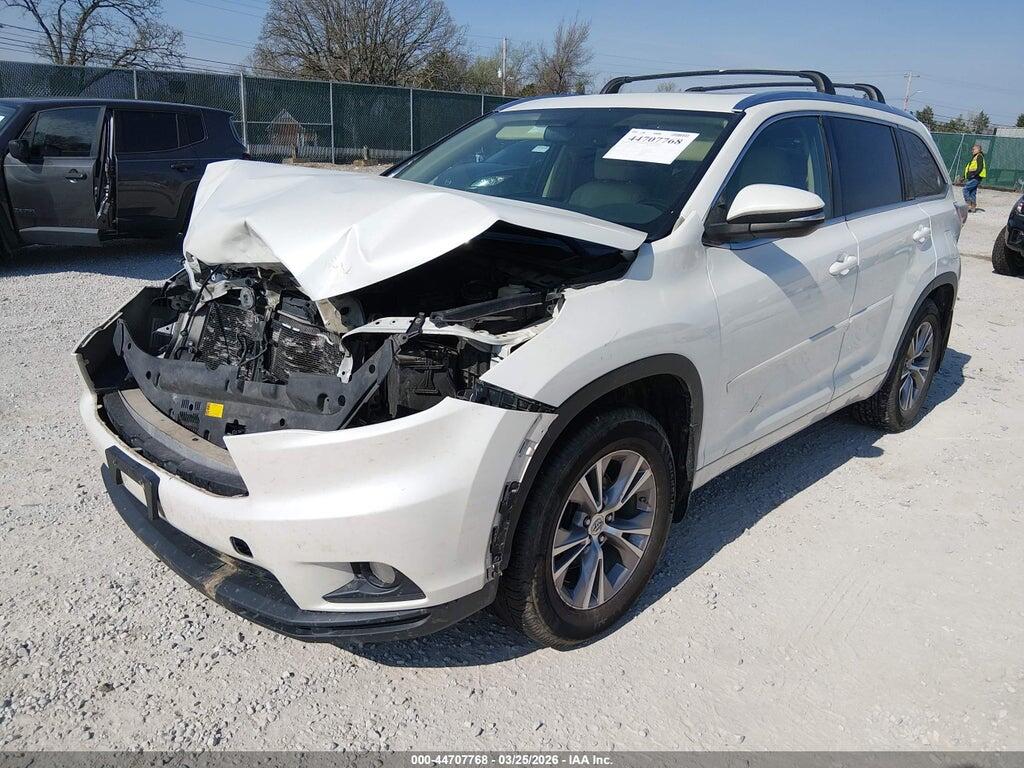 5TDJKRFH7FS187629 2015 TOYOTA HIGHLANDER photo no. 2