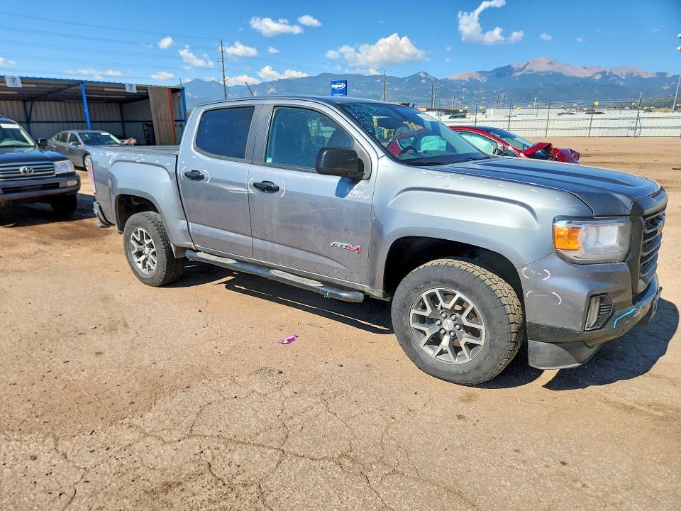 2022 GMC CANYON AT4 — Фото 4 из 12