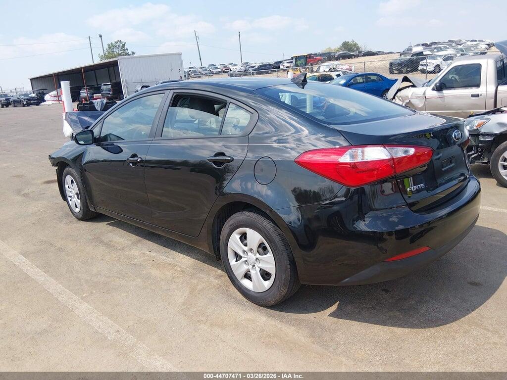 KNAFK4A66F5320544 2015 KIA FORTE photo no. 3