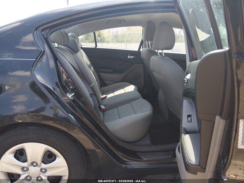 KNAFK4A66F5320544 2015 KIA FORTE photo no. 8