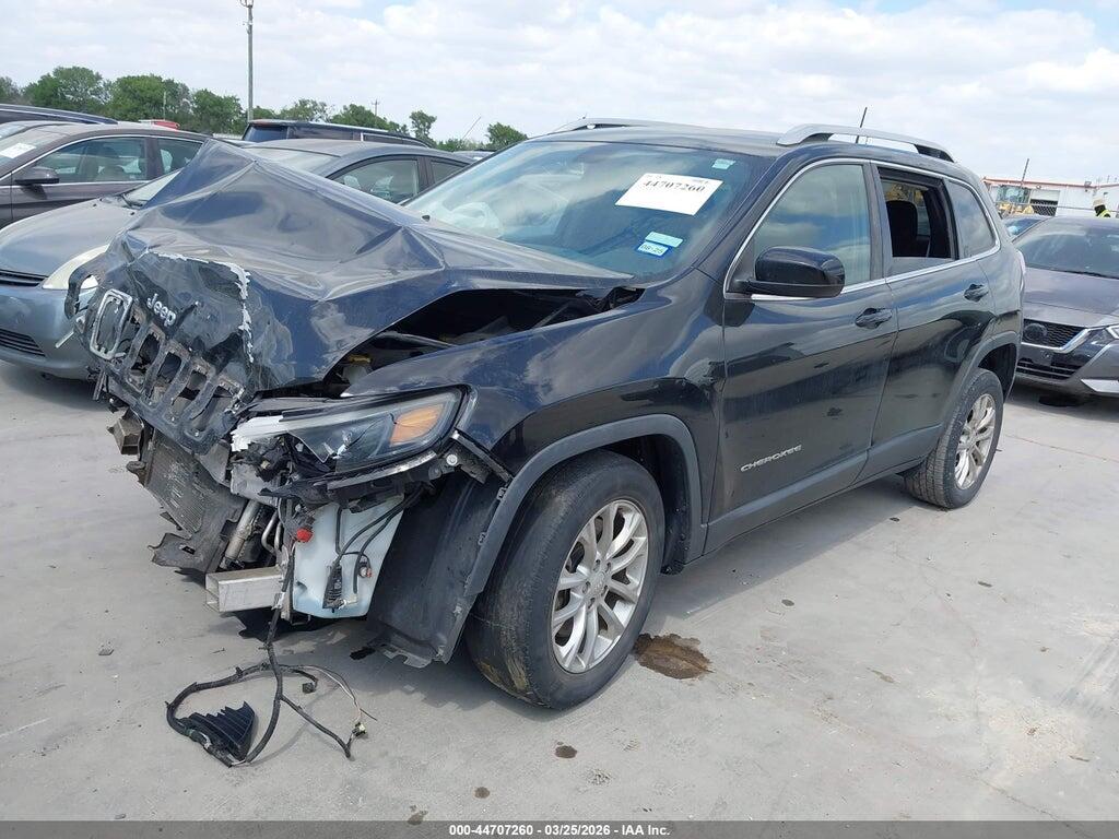 1C4PJLCB6KD144786 2019 JEEP CHEROKEE photo no. 2