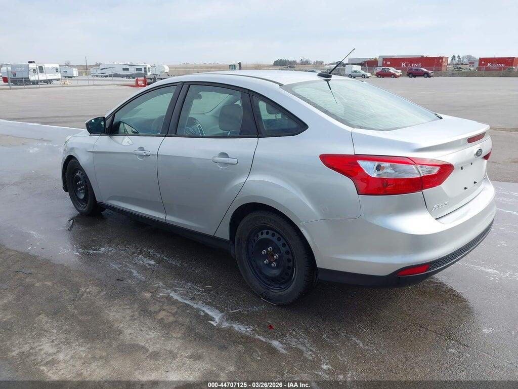 1FAHP3F24CL201580 2012 FORD FOCUS photo no. 3
