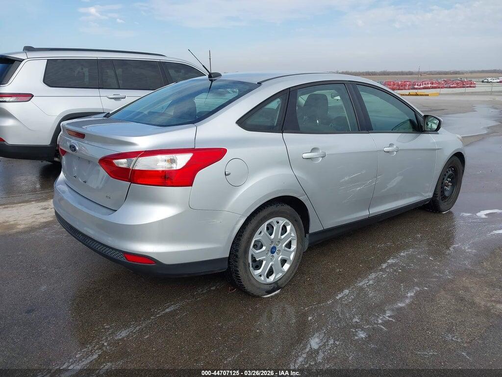 1FAHP3F24CL201580 2012 FORD FOCUS photo no. 4