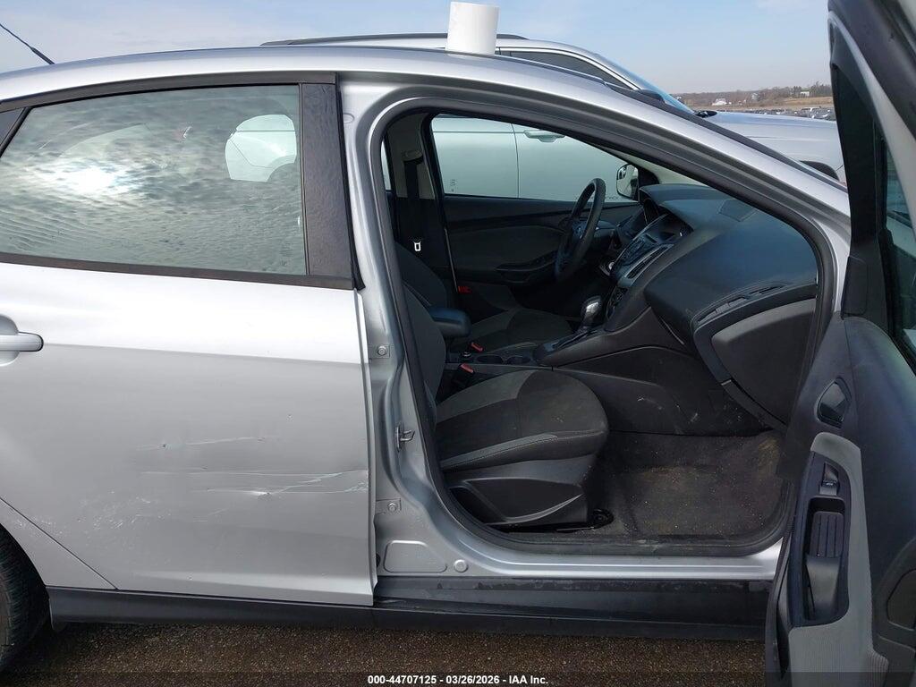 1FAHP3F24CL201580 2012 FORD FOCUS photo no. 5
